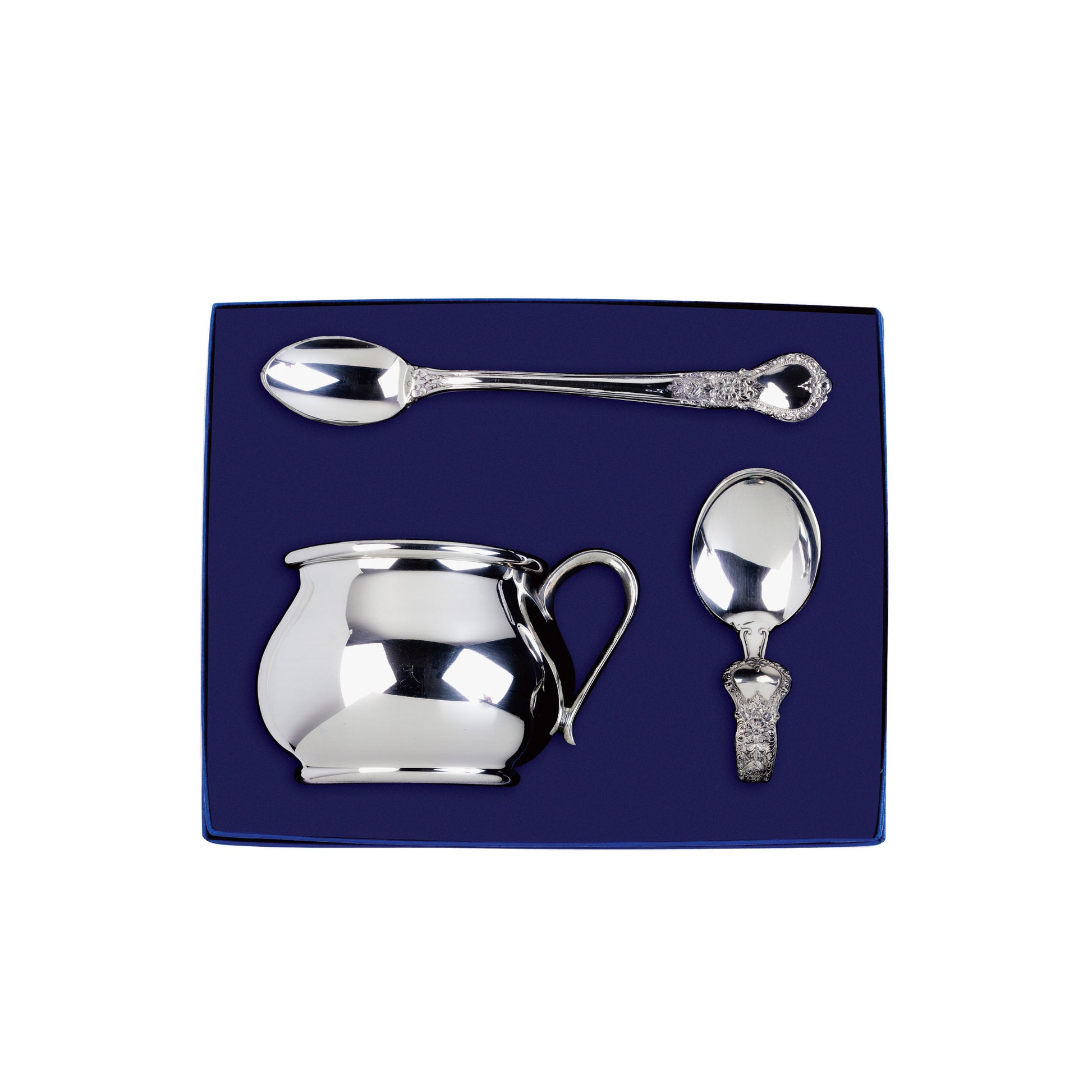 https://www.templetonsilver.com/cdn/shop/products/Silver-Baby-Cup-and-Silver-Baby-Spoon-Gift-Set-Templeton-Silver.jpg?v=1618764831&width=1946
